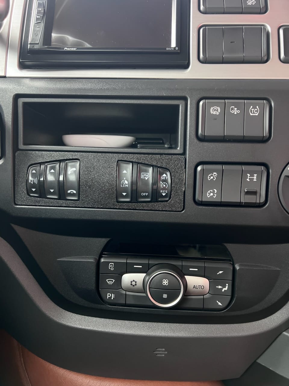 Unidad de control DAF 106, Conversión de camión, Panel de interruptores DAF